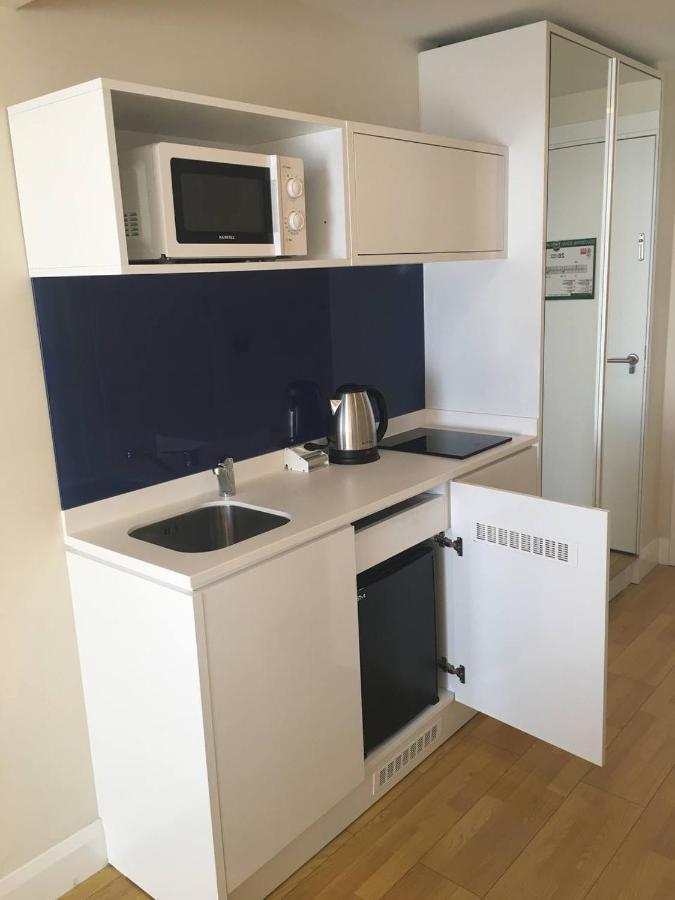 Orbi City Tower Батуми Екстериор снимка